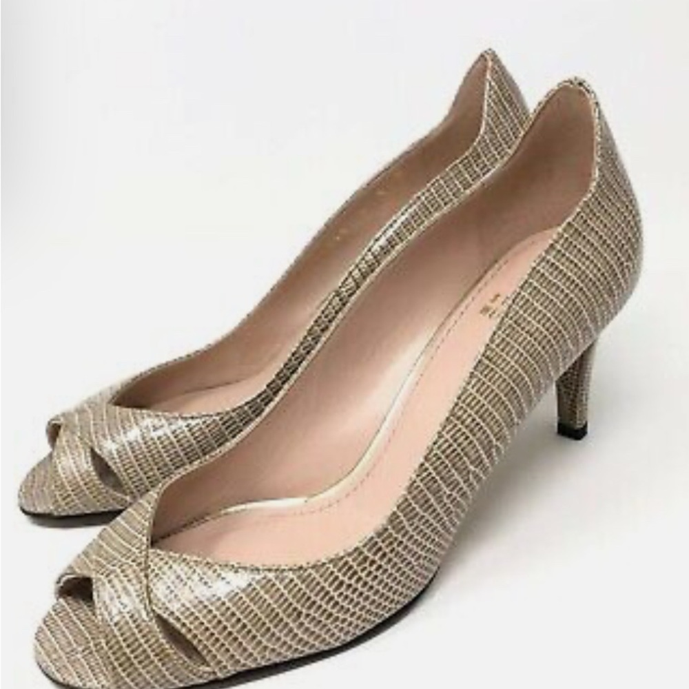 Stuart Weitzman gold snakeskin peep toe heels size 9